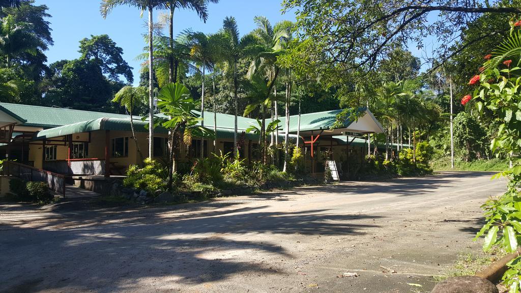 Cow Bay Hotel Motel Port Douglas Extérieur photo